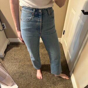 LEVI RIBCAGE STRAIGHT SIZE 25